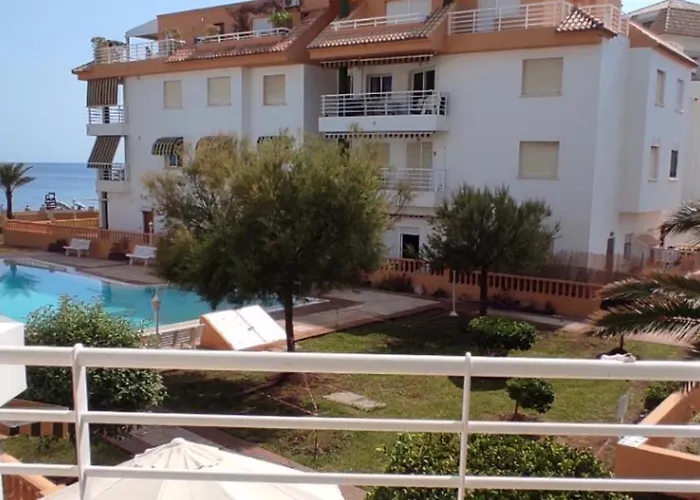 Pie De Playa En Y Con Piscina * Денія